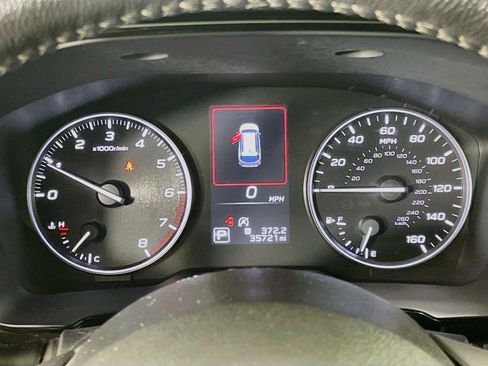 Used 2024 Subaru Outback Premium AWD/4WD image 19