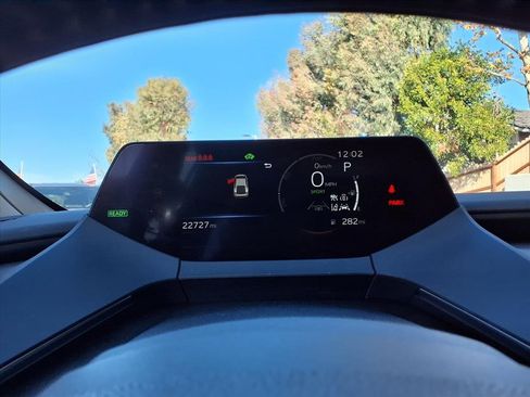 Certified 2023 Toyota Prius XLE image 14