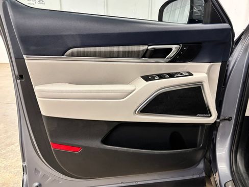Used 2023 Kia Telluride SX FWD image 18