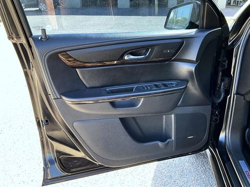 Used 2016 GMC Acadia Denali AWD/4WD image 10