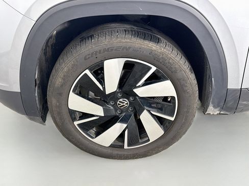 Used 2026 Volkswagen Atlas Cross Sport SE FWD image 38