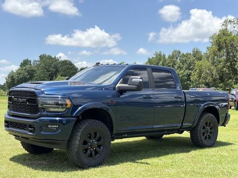 Used 2024 RAM 2500 Limited AWD/4WD image 13