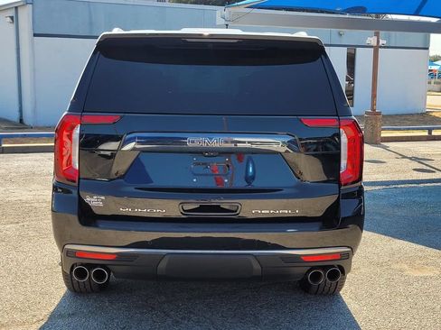 Used 2023 GMC Yukon Denali Ultimate w/ LPO, Floor Liner Package AWD/4WD image 6