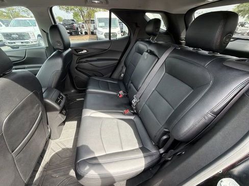Used 2020 Chevrolet Equinox LT FWD image 24