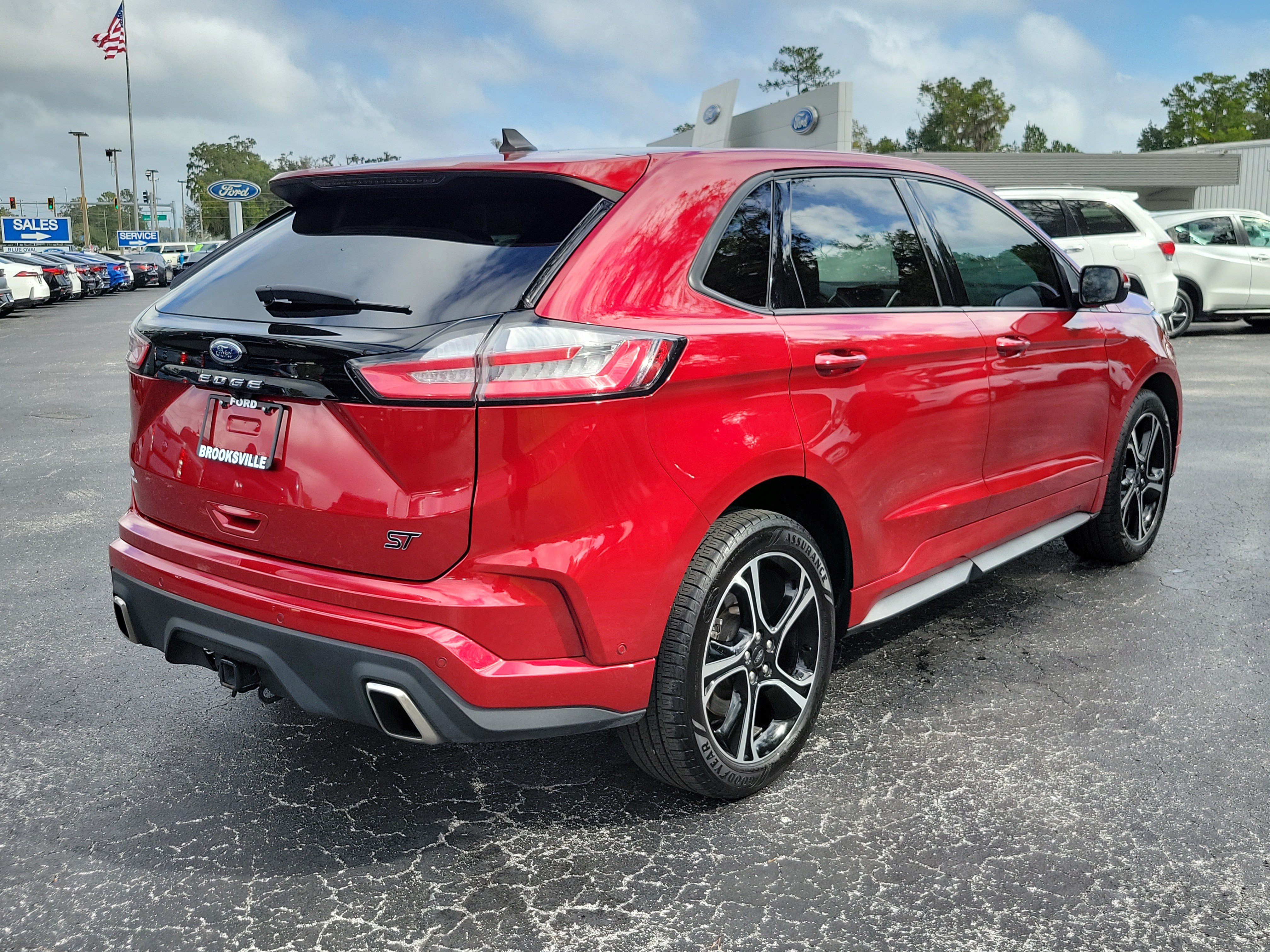 Used 2023 Ford Edge ST w/ Equipment Group 401A AWD/4WD image 2