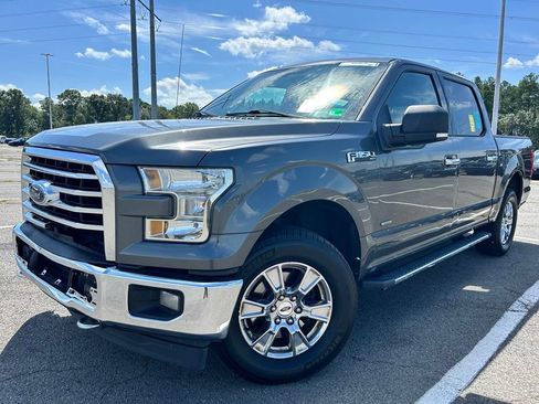 Used 2017 Ford F150 XLT w/ Equipment Group 302A Luxury AWD/4WD image 2