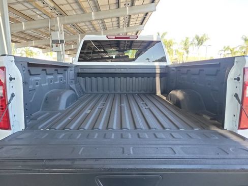 Certified 2025 Chevrolet Silverado 2500 Custom AWD/4WD image 26