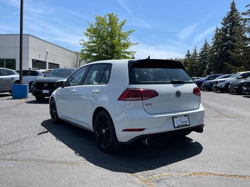Used 2021 Volkswagen GTI SE FWD image 3