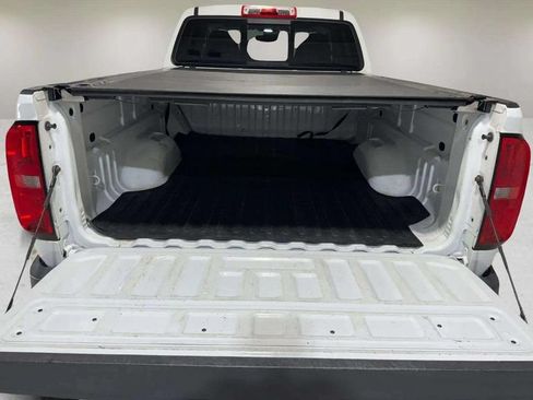 Used 2019 Chevrolet Colorado LT w/ LT Convenience Package AWD/4WD image 23