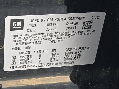 Used 2022 Chevrolet Trax LS w/ Tint and Cruise Package image 26