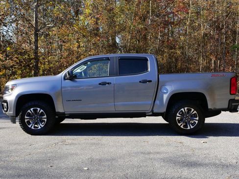 Used 2022 Chevrolet Colorado Z71 image 30