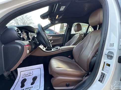 Used 2018 Mercedes-Benz E 300 image 20