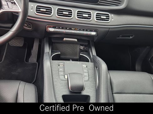 Used 2024 Mercedes-Benz GLE 450 4MATIC image 25