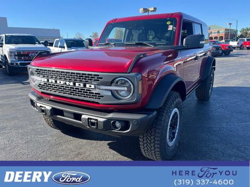New 2025 Ford Bronco Badlands image 41