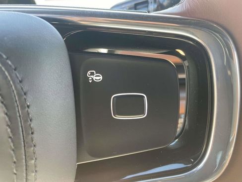 New 2025 Lincoln Navigator L Reserve image 22