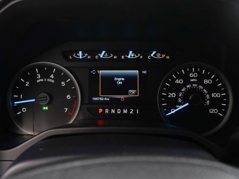 Used 2015 Ford F150 XLT w/ Equipment Group 302A Luxury AWD/4WD image 29