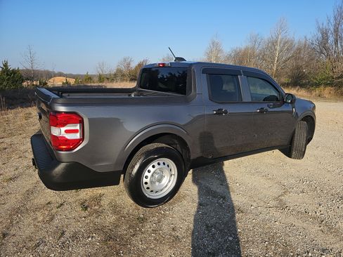 Used 2025 Ford Maverick XL w/ Equipment Group 102A image 3