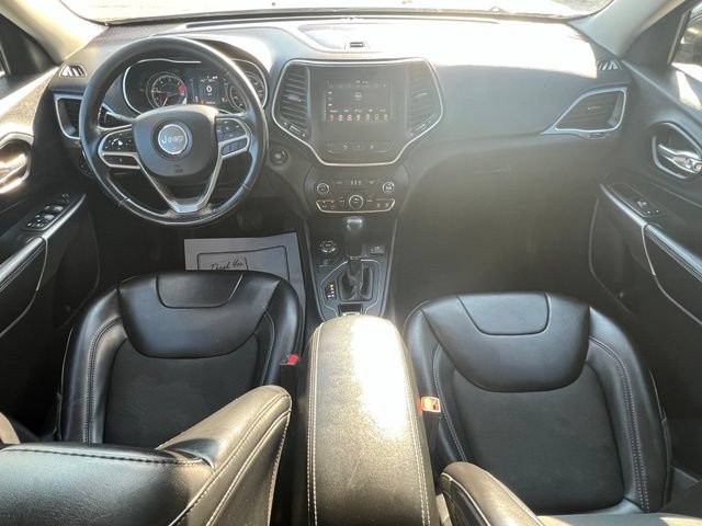 Certified 2021 Jeep Cherokee Latitude Plus AWD/4WD image 2