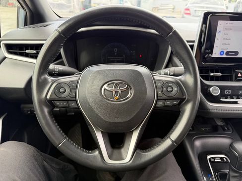 Used 2024 Toyota Corolla XSE FWD image 6