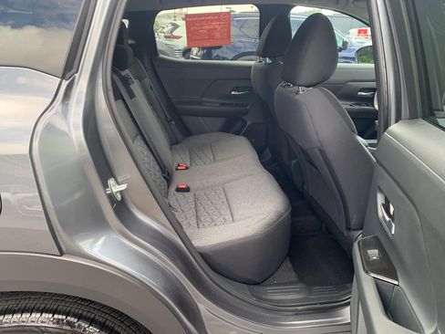 Used 2026 Nissan Kicks SV FWD image 30
