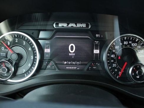 Used 2023 RAM 1500 Laramie AWD/4WD image 10