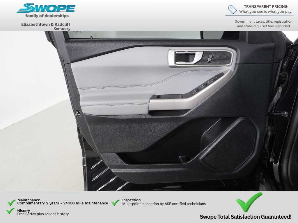 Used 2023 Ford Explorer XLT w/ Equipment Group 202A AWD/4WD image 19