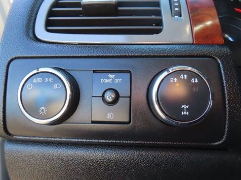 Used 2010 Chevrolet Silverado 3500 LTZ w/ LTZ Plus Package image 29