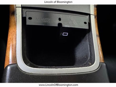 Used 2016 Lincoln MKX Reserve w/ Climate Package image 62