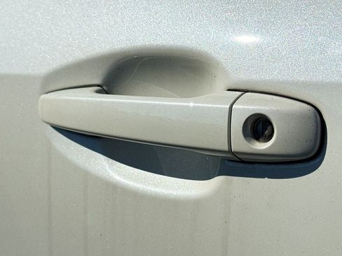 Used 2023 Subaru Outback Premium image 17