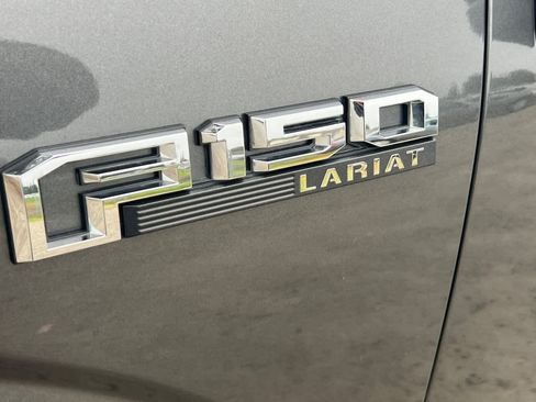 Used 2018 Ford F150 Lariat w/ Equipment Group 502A Luxury image 15