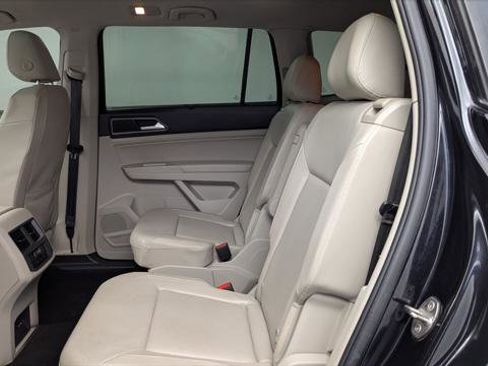 Used 2019 Volkswagen Atlas SEL image 16