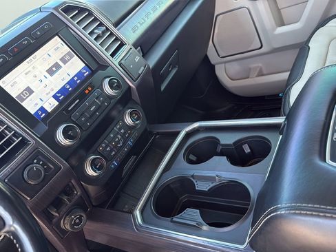 Used 2020 Ford F450 Limited w/ FX4 Off-Road Package AWD/4WD image 20