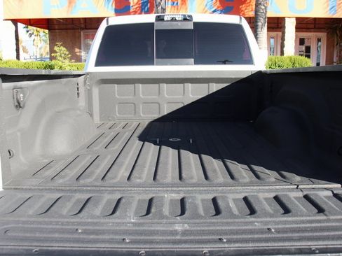 Used 2022 RAM 2500 Laramie w/ Night Edition image 8