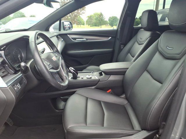 Used 2023 Cadillac XT5 Luxury AWD/4WD image 25