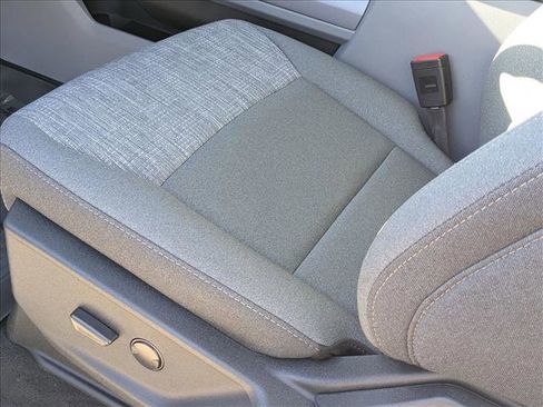 New 2026 Ford F250 XLT w/ XLT Premium Package image 4