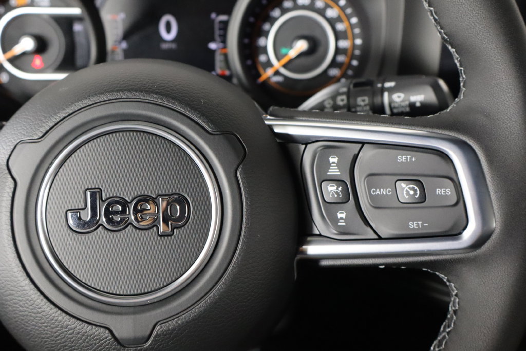 New 2027 Jeep Wrangler Unlimited Sahara AWD/4WD image 10