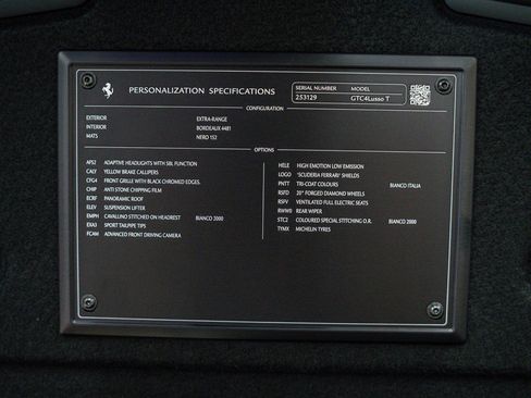 Used 2020 Ferrari GTC4Lusso T RWD image 22