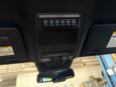 Used 2025 Ford Ranger Raptor AWD/4WD image 38