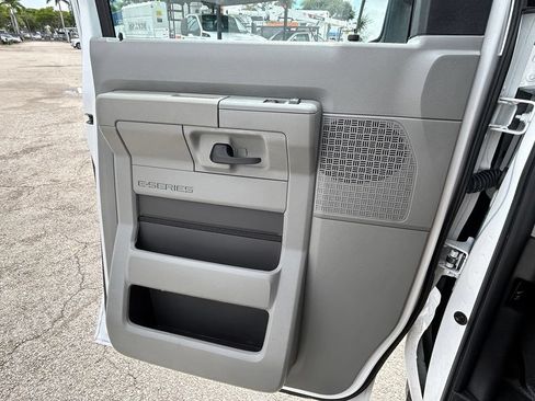 Used 2024 Ford E-350 and Econoline 350 Super Duty w/ Power Windows & Locks Group RWD image 30