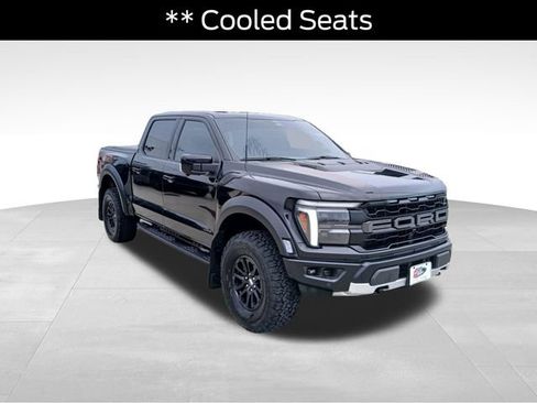 Used 2025 Ford F150 Raptor AWD/4WD image 7