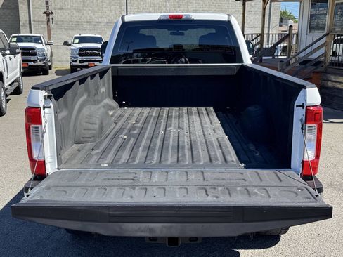 Used 2018 Ford F250 XL w/ Power Equipment Group AWD/4WD image 24