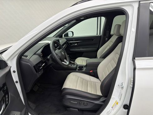 Used 2024 Honda CR-V Sport Touring image 9