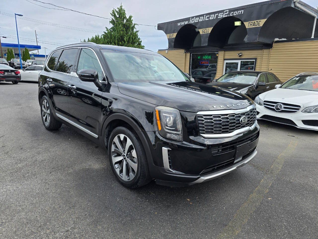 Used 2020 Kia Telluride S w/ S 8 Passenger Seating Package AWD/4WD image 1