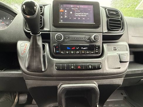 Used 2025 RAM ProMaster 2500 w/ Convenience Group FWD image 24