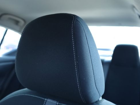 Used 2022 Nissan Sentra SV image 32