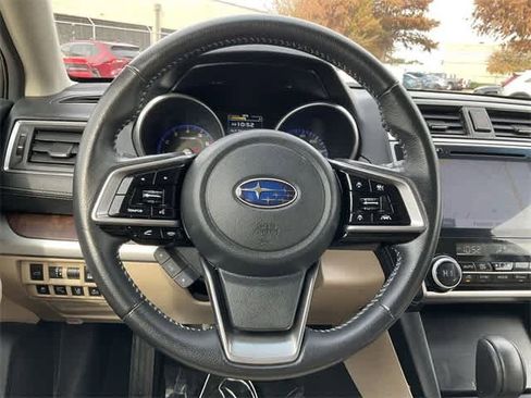 Used 2018 Subaru Outback 2.5i Limited image 20