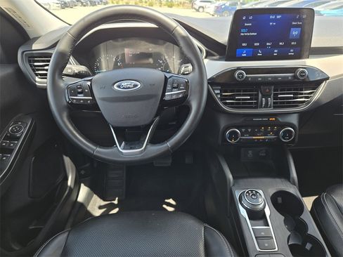 Used 2022 Ford Escape SEL image 23