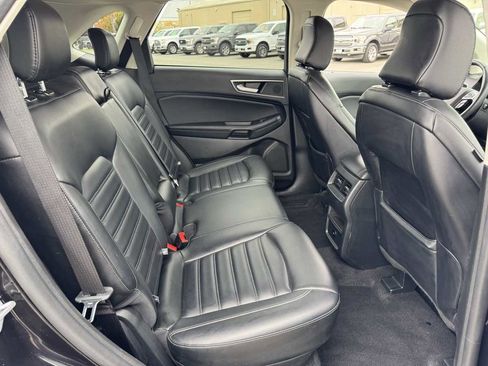 Used 2024 Ford Edge SEL image 18