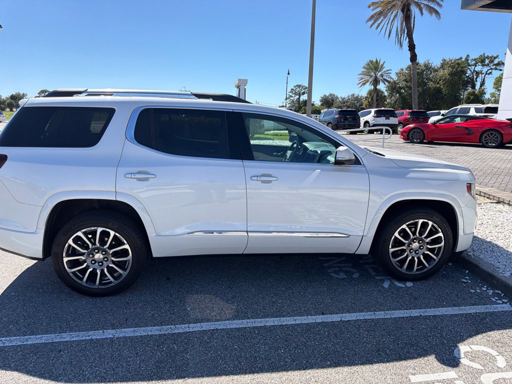 Used 2021 GMC Acadia Denali w/ Trailering Package AWD/4WD image 13