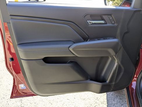 New 2026 GMC Canyon Elevation w/ Convenience Package image 9